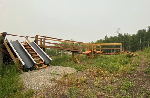 Mountain View Apartamento | Payne Lake Wilderness Huts - Hotel Unit