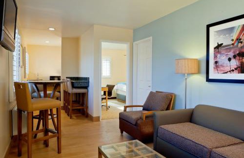 North Pacific Beach Hotel | PB Surf Beachside Inn