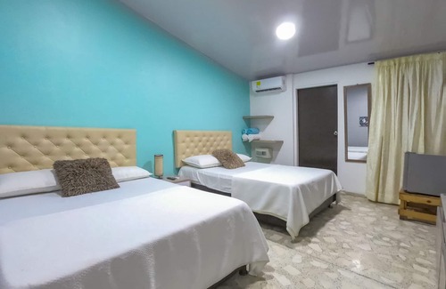 Tierra Bomba Island Cama Y Desayuno | PB-T14 HABITACION DOBLE EN BARU CON WIFI