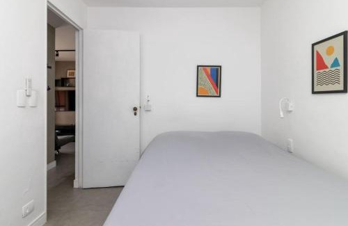 Perdizes Apartamento | PE0051 - Recem reformado 2 dorms piscina com 2 vagas garagem e ao lado do Allianz Parque
