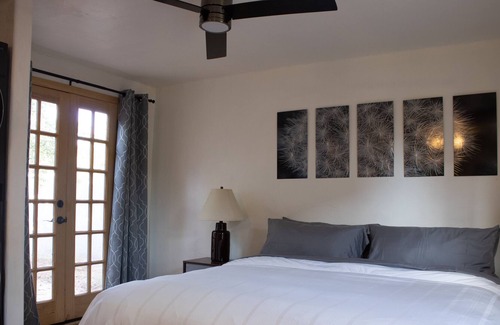 Alamedan Valley Casa | Peaceful North Valley Gem