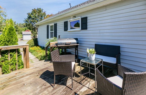Sunset Road Casa | Peace and Harmony Stay in the Queen City!!