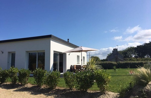 Ploudalmezeau Casa | PEACE AND QUIET 100M FROM THE SANDY BEACH