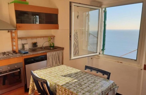 Sori Casa | Peace between the olive trees and the sea