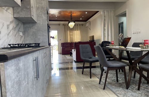 Yaounde Apartamento | PEACE GUEST HOUSE