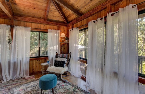 Keaau Cabina | Peace Of Paradise 1 Bedroom Cabin by RedAwning