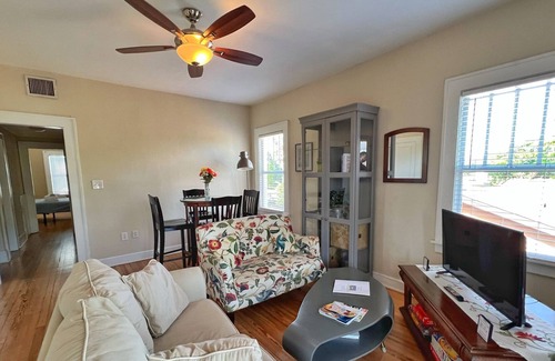 Riviera Bay Apartamento | Peaceful 1/1 Apt w/ balcony - Downtown 10 mins