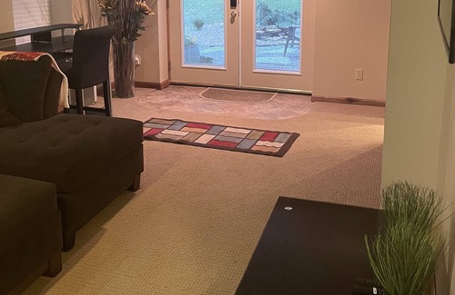 Mount Saint Joseph Apartamento | Peaceful 1-Bedroom w/Private Entrance & Firepit