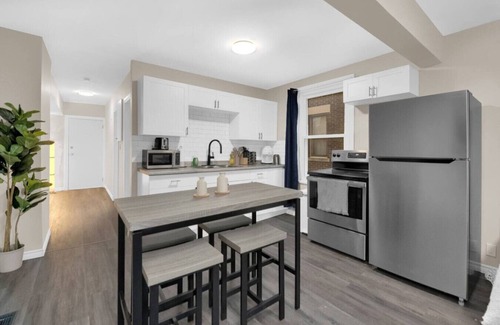 Bridgeview Apartamento | Peaceful 2 Bed by Riverside