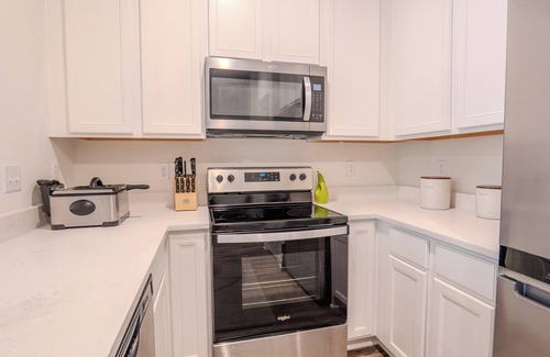 St. Augustine Casa | Peaceful 2BR Townhome w/ WiFi + AC – Pet Friendly, Near Parks!