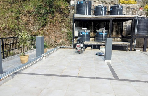 Shimla Condominio | Peaceful 3BHK condo with Open Balcony
