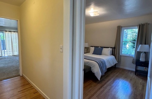 Solvang Otro | Peaceful 3BR Lavender Farmhouse Retreat