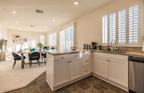 Jurupa Valley Casa | Peaceful 4BR Home With Mountain View