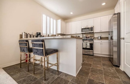 Jurupa Valley Casa | Peaceful 4BR Home With Mountain View