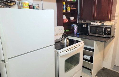 Cudahy Apartamento | Peaceful and centrally-located place.