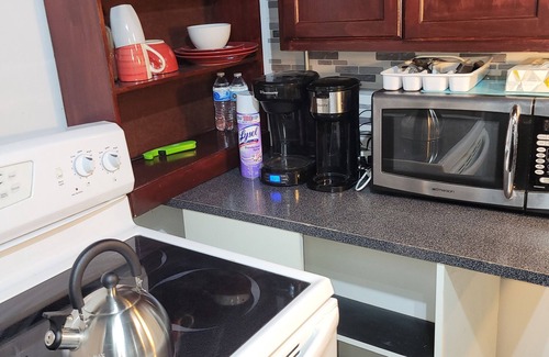 Cudahy Apartamento | Peaceful and centrally-located place.