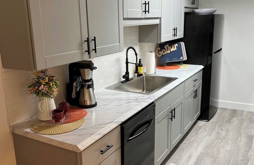 The Lakes Condominio | Peaceful and Private 2-bedroom Lakeview Condo with Resort Amenities and Wi-Fi
