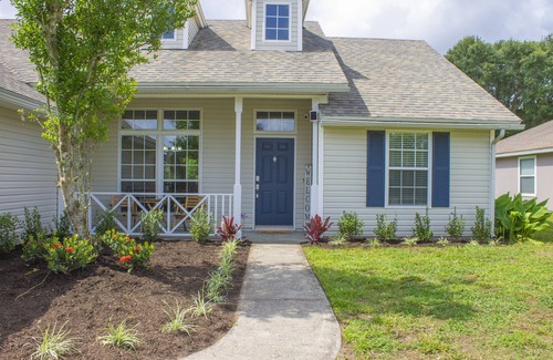 Northside Casa | Peaceful and Quiet Family Getaway near drive-on beach