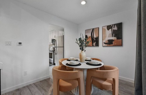 Coronado Hills Casa | Luxurious Hidden Gem l Downtown Access l Fireplace