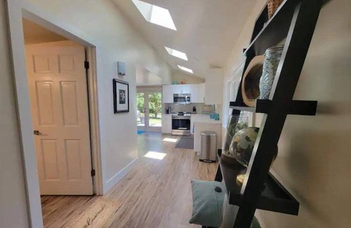 Rollingbay Casa | Peaceful Bainbridge Cabin