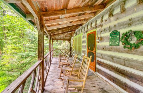 Burnsville Casa | Peaceful Burnsville Cabin By South Toe River!