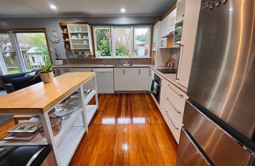 Invercargill Casa | Peaceful by the Park