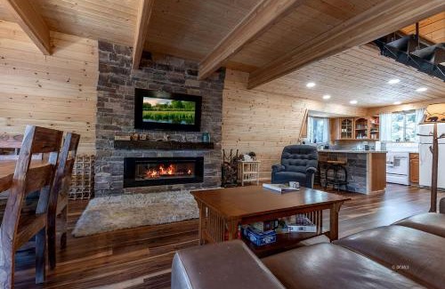 Meadow View Heights Casa | Peaceful Cabin Surrounded by Nature for a Memorable Getaway in Duck Creek Village, Utah