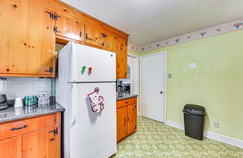 Camden Casa | Peaceful Camden Vacation Rental ~ 3 Mi to Town!