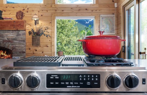 Kalispell Chalet De Esquí | Peaceful chalet, 30 min to Glacier NP, views of Flathead Valley, Heaven on Earth