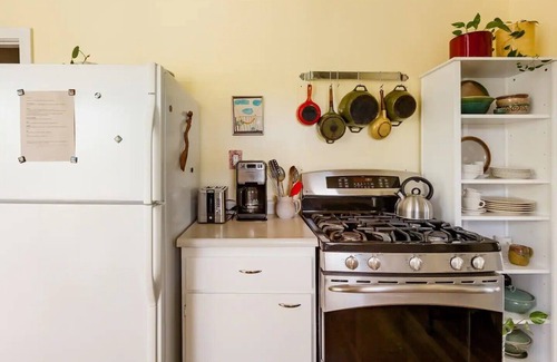 Graton Casa | Peaceful, charming, cottage in wine country. Beautiful yard!