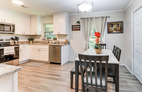 Chatham Casa | Peaceful Chatham Home in Virginia Countryside!