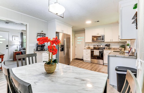 Chatham Casa | Peaceful Chatham Home in Virginia Countryside!