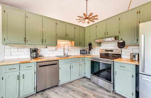 Concord Casa | Peaceful Concord Cabin Near Parks and Hiking!