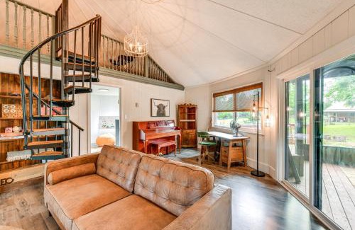 Concord Casa | Peaceful Concord Cabin Near Parks and Hiking!