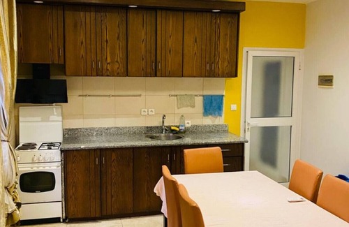 Pointe-Noire Apartamento | Peaceful corner of town