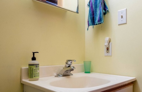 Minden Casa | Peaceful Cottage 2BDR 1BATH HDTV BBQ WIFI
