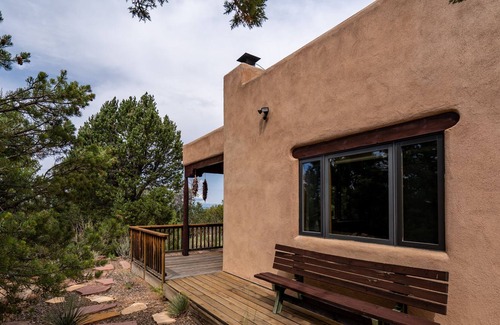Santa Fe Casa | Peaceful escape on 4 acres w. trails, patio, fireplace, close to downtown