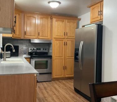 South Central Omaha Casa | Peaceful Escape
