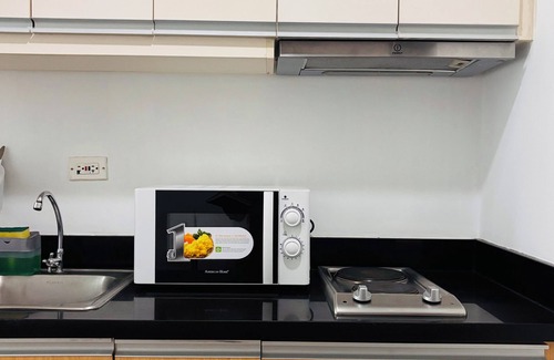 Iloilo Condominio | Peaceful Escape with City Convenience