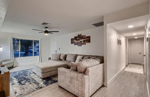 North Mountain Casa | Peaceful Family Friendly 4 Bedroom Home with pool