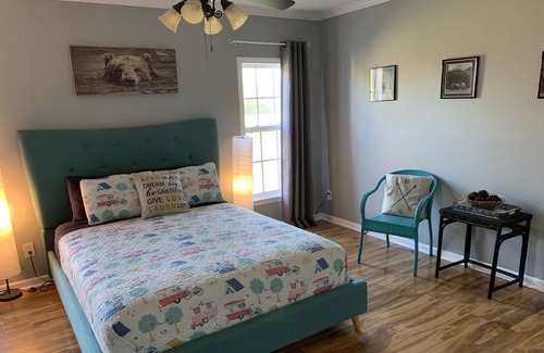 Molino Otro | Peaceful farm stay at Serenity Farms