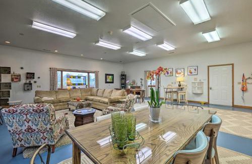 Fayetteville Casa | Peaceful Fayetteville Getaway - Pets Welcome!