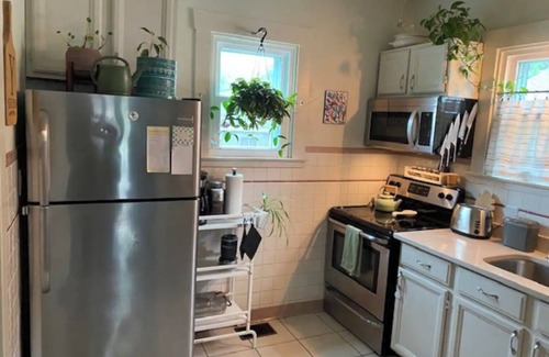 Schnitzelburg Casa | Peaceful Germanton Bungalow