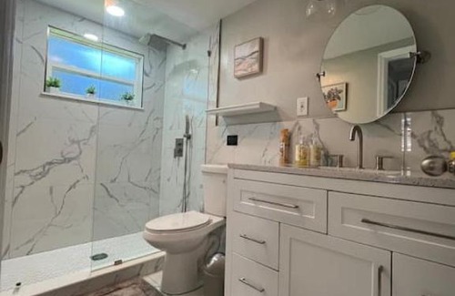 Citrus Park Casa | Peaceful getaway and Explore Tampa