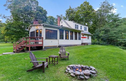 Grahamsville Casa | Peaceful Getaway by the River