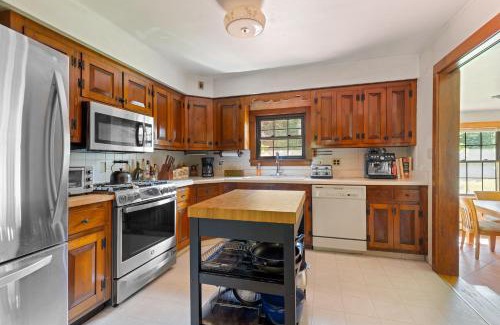 Grahamsville Casa | Peaceful Getaway by the River