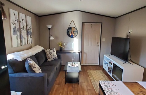 Concho Cama Y Desayuno | Peaceful getaway for 2, dog friendly