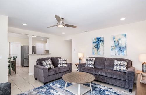 Clovis Casa | Peaceful Getaway in Clovis, Cozy 4Bed/2Bath