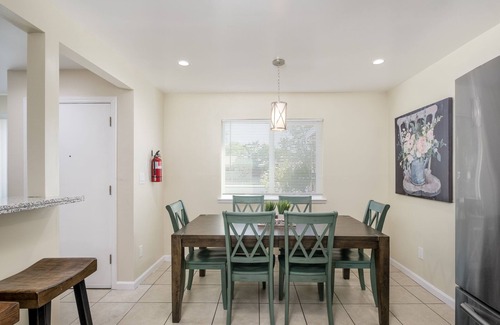 Clovis Casa | Peaceful Getaway in Clovis, Cozy 4Bed/2Bath