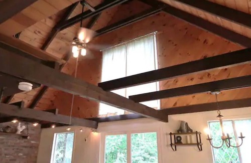 Otis Casa | Peaceful Getaway in the Berkshires